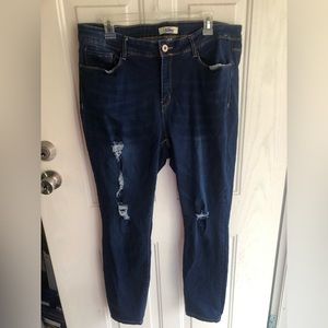 Skinny blue jeans- with designer cuts